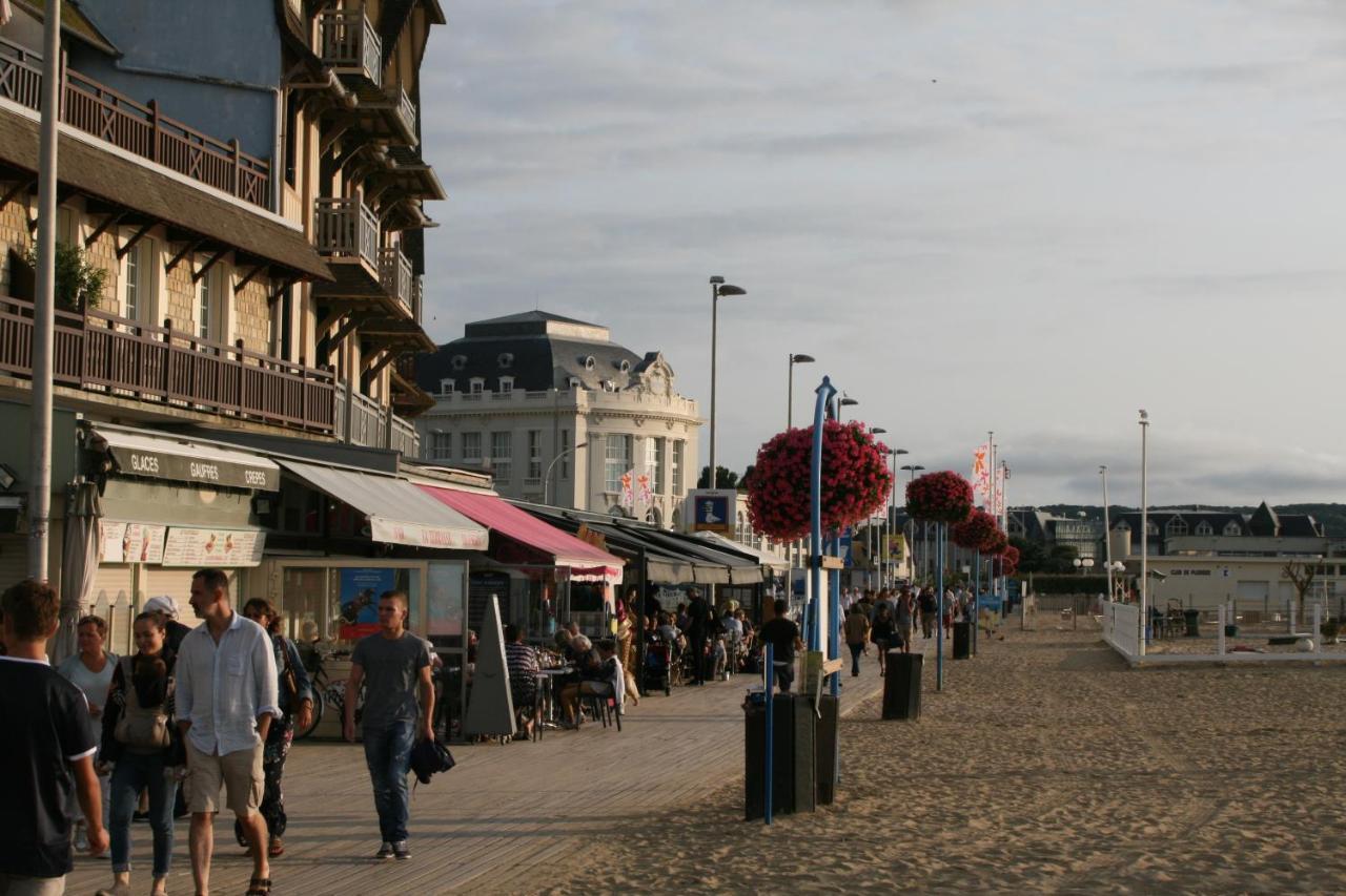 Studio En Plein Coeur De Trouville المظهر الخارجي الصورة