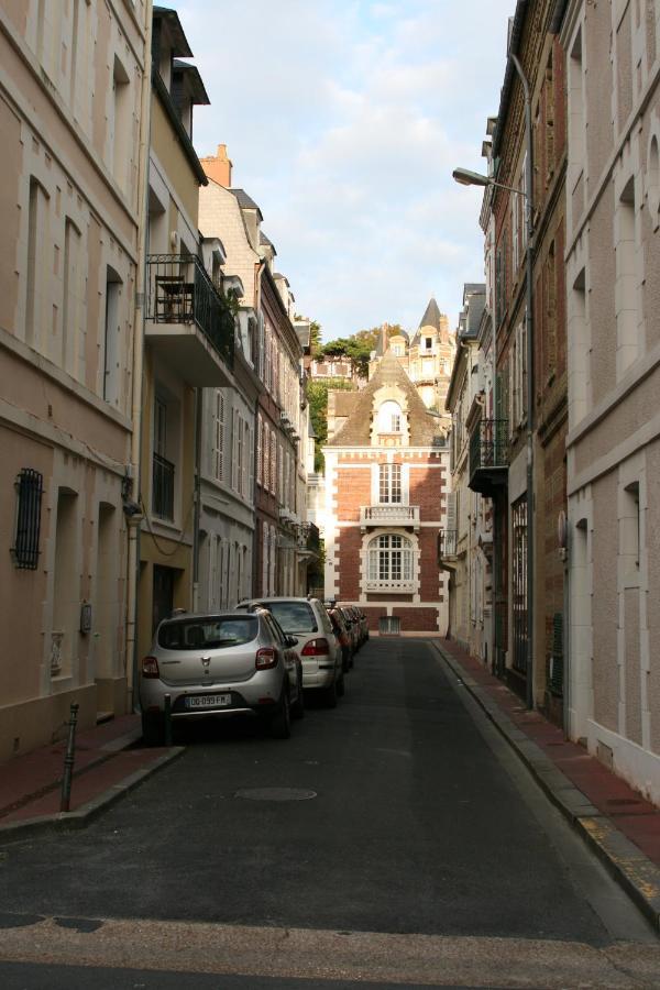 Studio En Plein Coeur De Trouville المظهر الخارجي الصورة